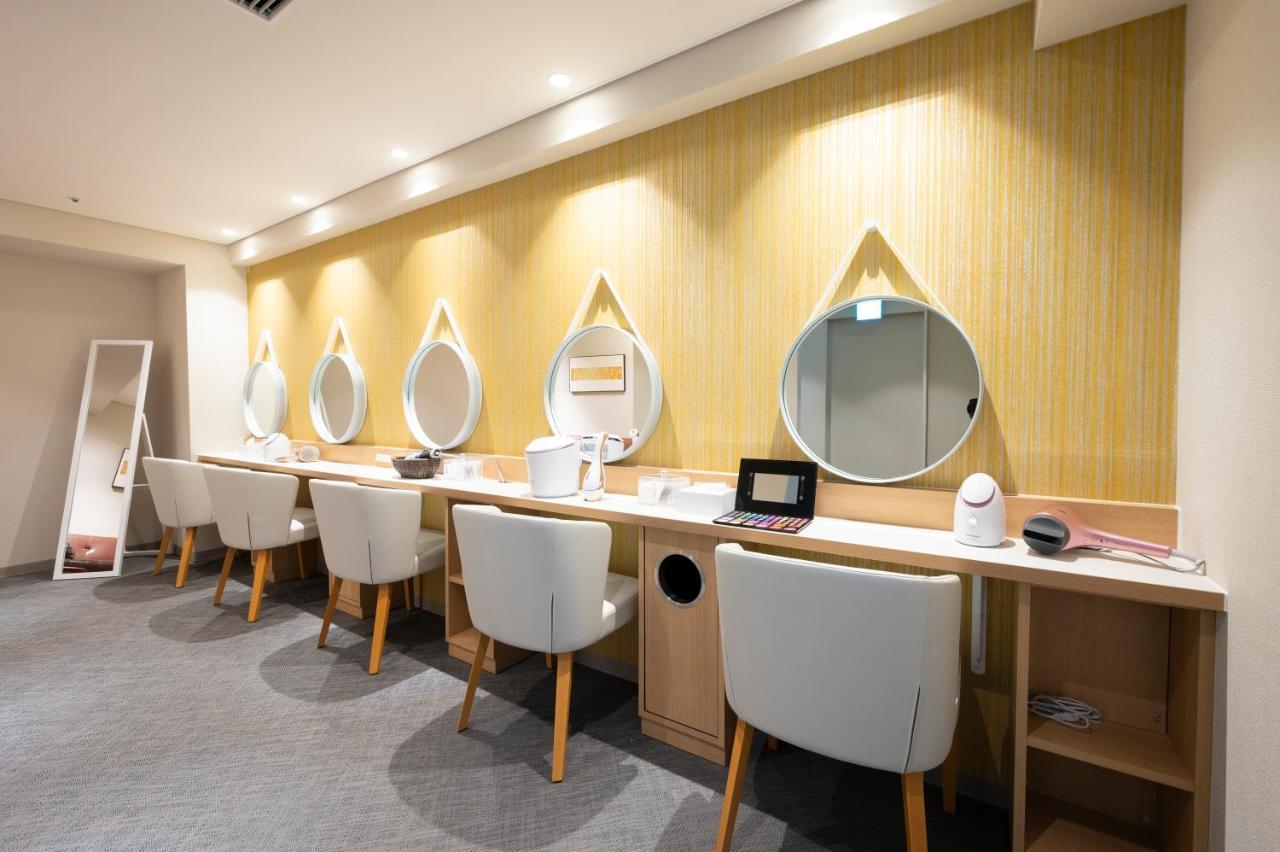 First Cabin Kyoto Karasuma For Women Eksteriør billede